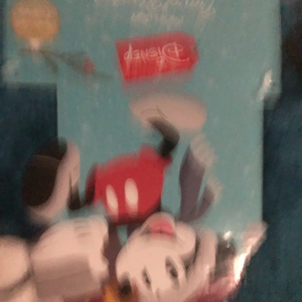 ⛄️ Mickey Mouse & Minnie Mouse  Snowflake Patterned light weight throw blanket
